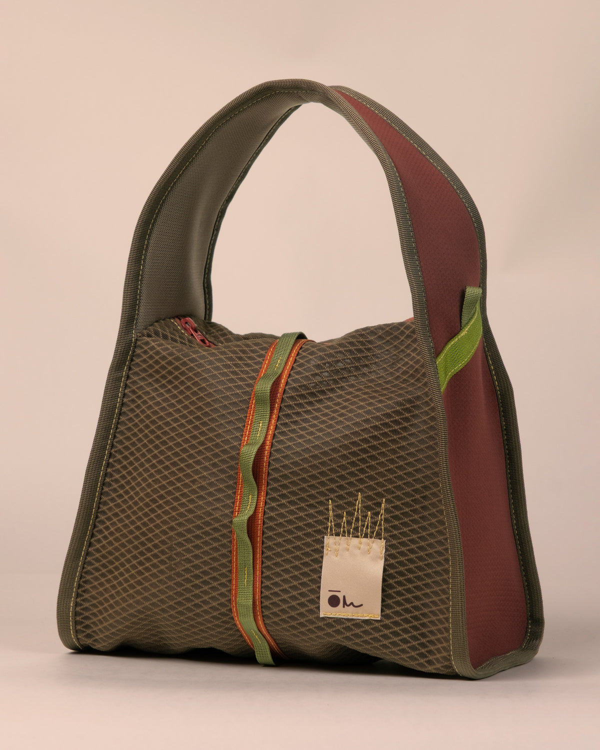 KALA - Ebony