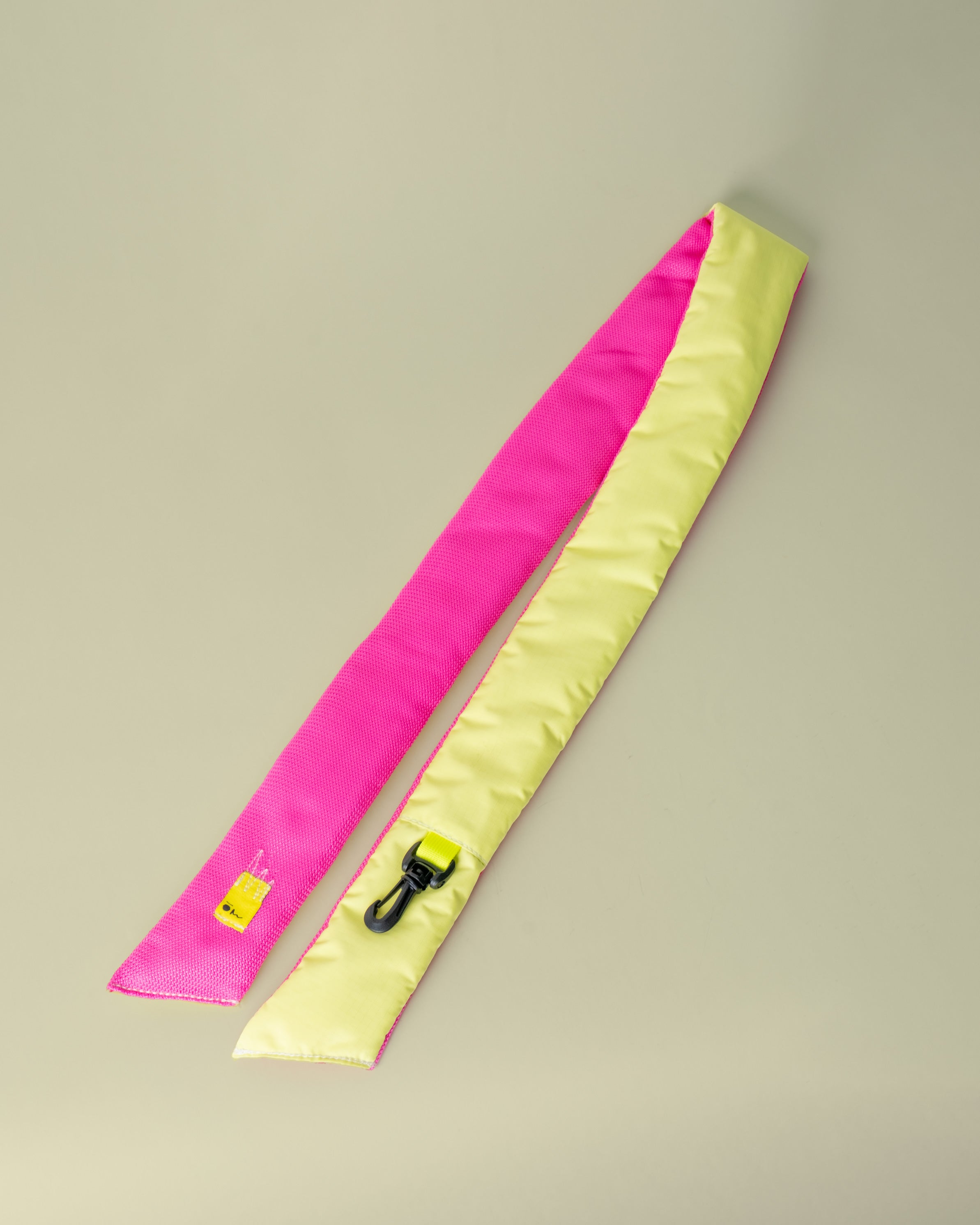 NAGA MESH - Padded Strap